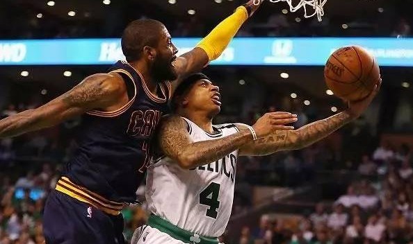  米切尔45分骑士横扫步行者  