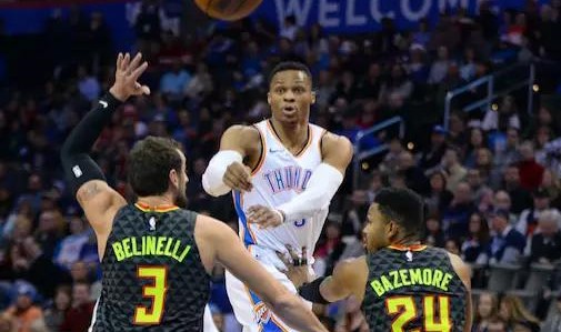  勇士绝杀雷霆终结对手七连胜势头  