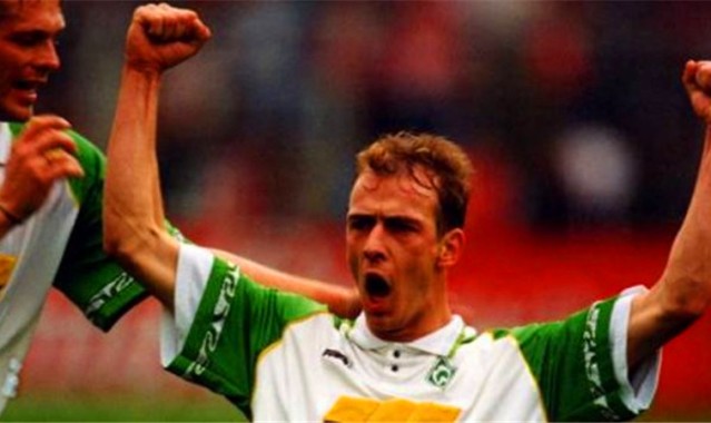  国家德比多特绝杀拜仁登顶  