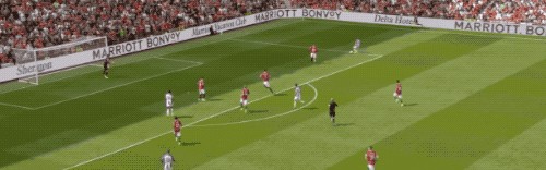  曼联防守漏洞频现，滕哈赫紧急调整后防组合