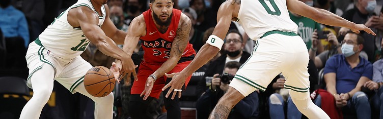  塔图姆35分绿军横扫猛龙  