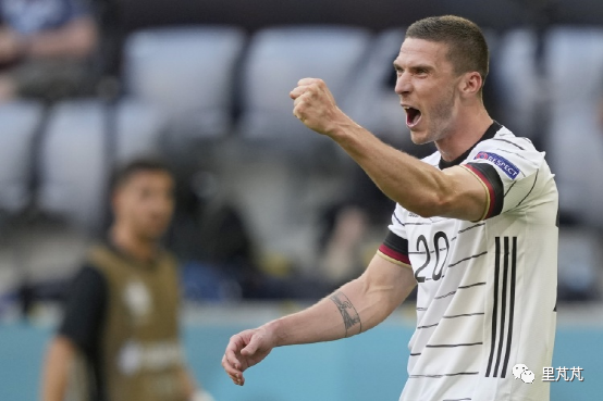  门兴格拉德巴赫青年军掀翻豪门  