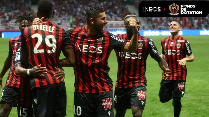  斯特拉斯堡vs尼斯爆发大规模冲突，多人染红被罚下  