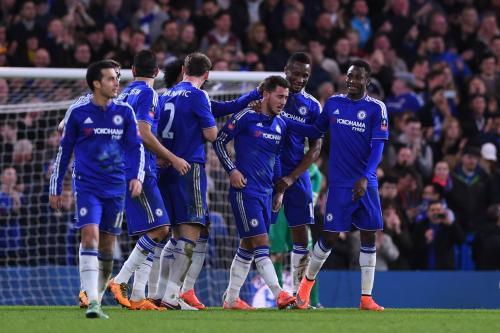  曼城三球大胜利物浦，英超榜首之争白热化  